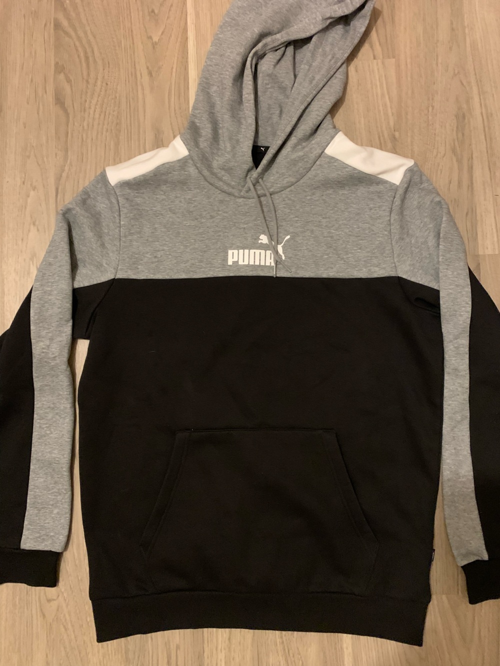 Puma Men’s Black and Light Gray Colorblock Crewneck Hoodie
